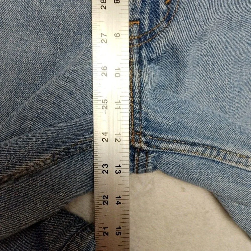 Levis levis 560